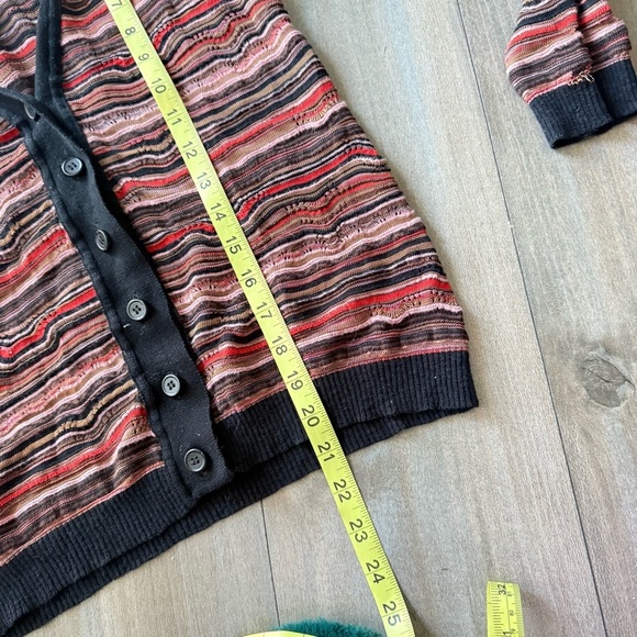 Vintage Missoni 3D striped cardigan red black - Picture 4 of 4
